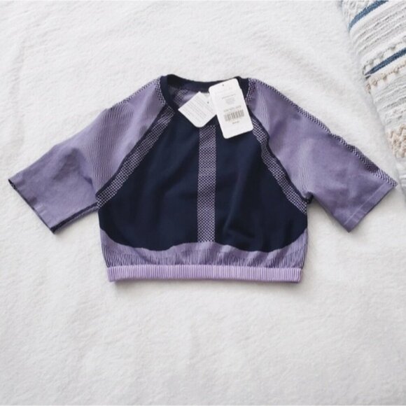 FABLETICS NWT Purple "Jessie" Seamless Crop Top- XL - RARE - Picture 2 of 10
